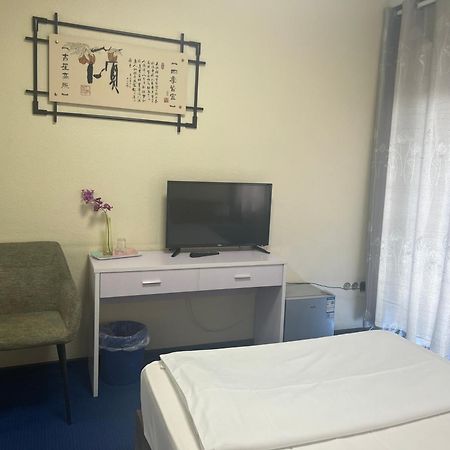Hotel Am Flughafen Köln Eksteriør billede