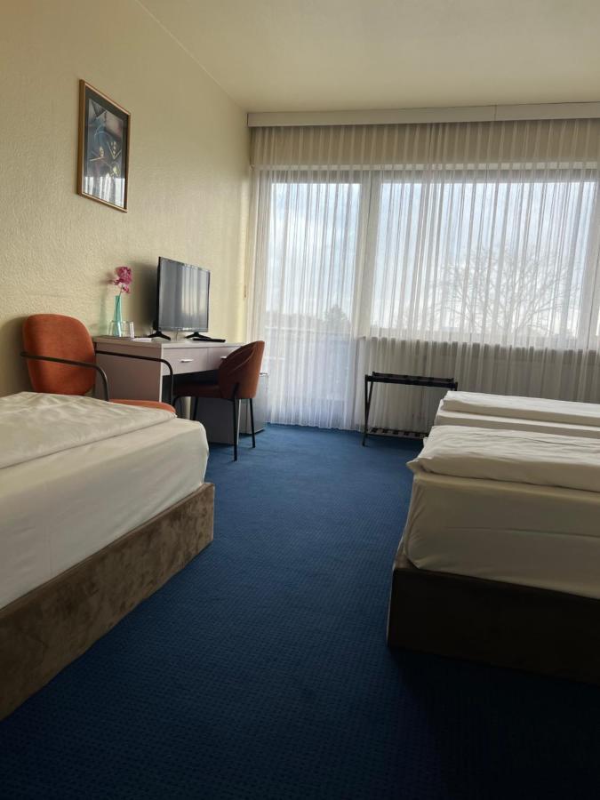 Hotel Am Flughafen Köln Eksteriør billede